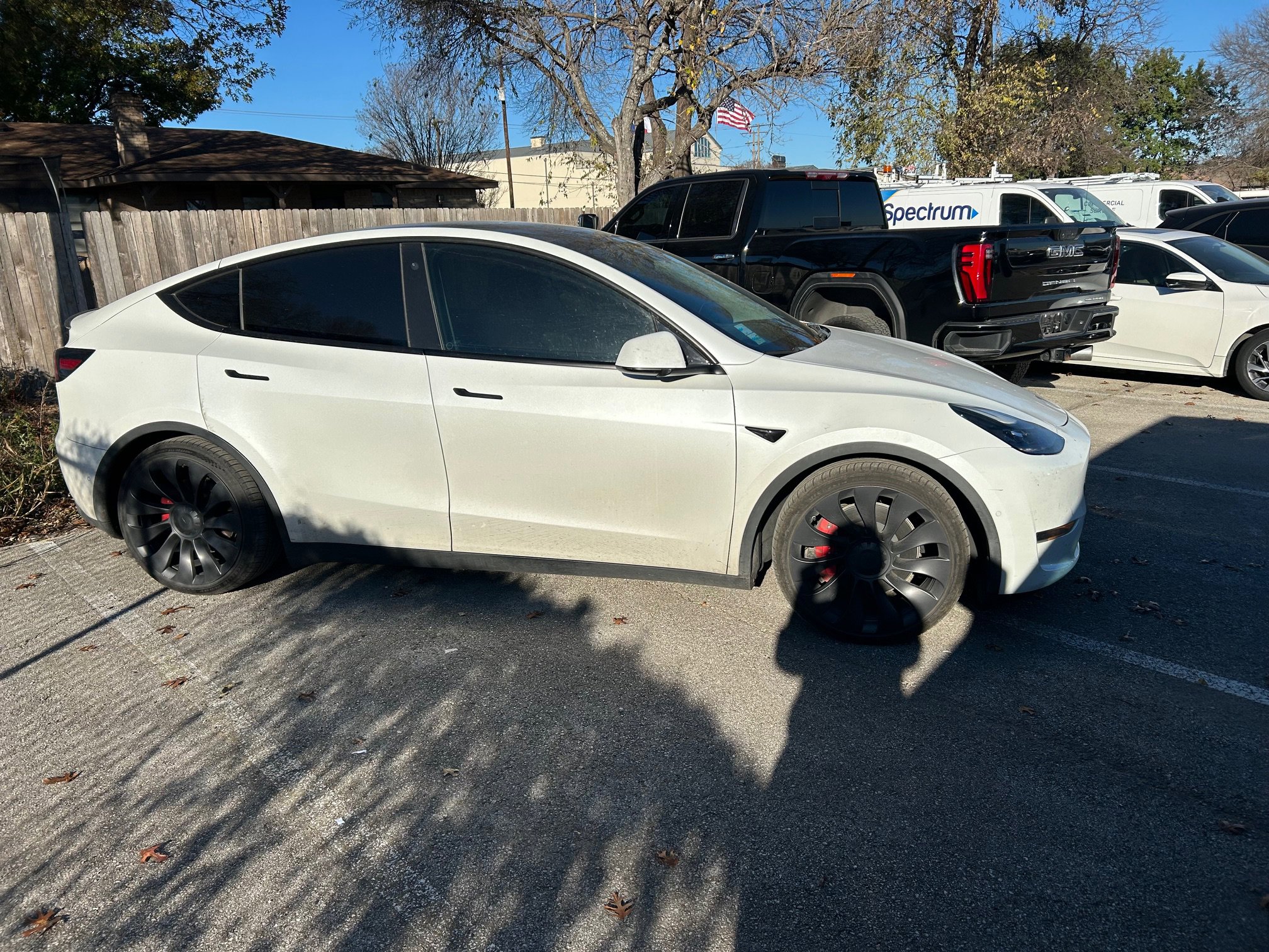 Used 2021 Tesla Model Y Performance image 10