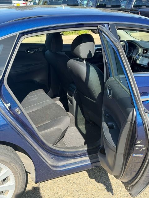 Used 2019 Nissan Sentra S image 6