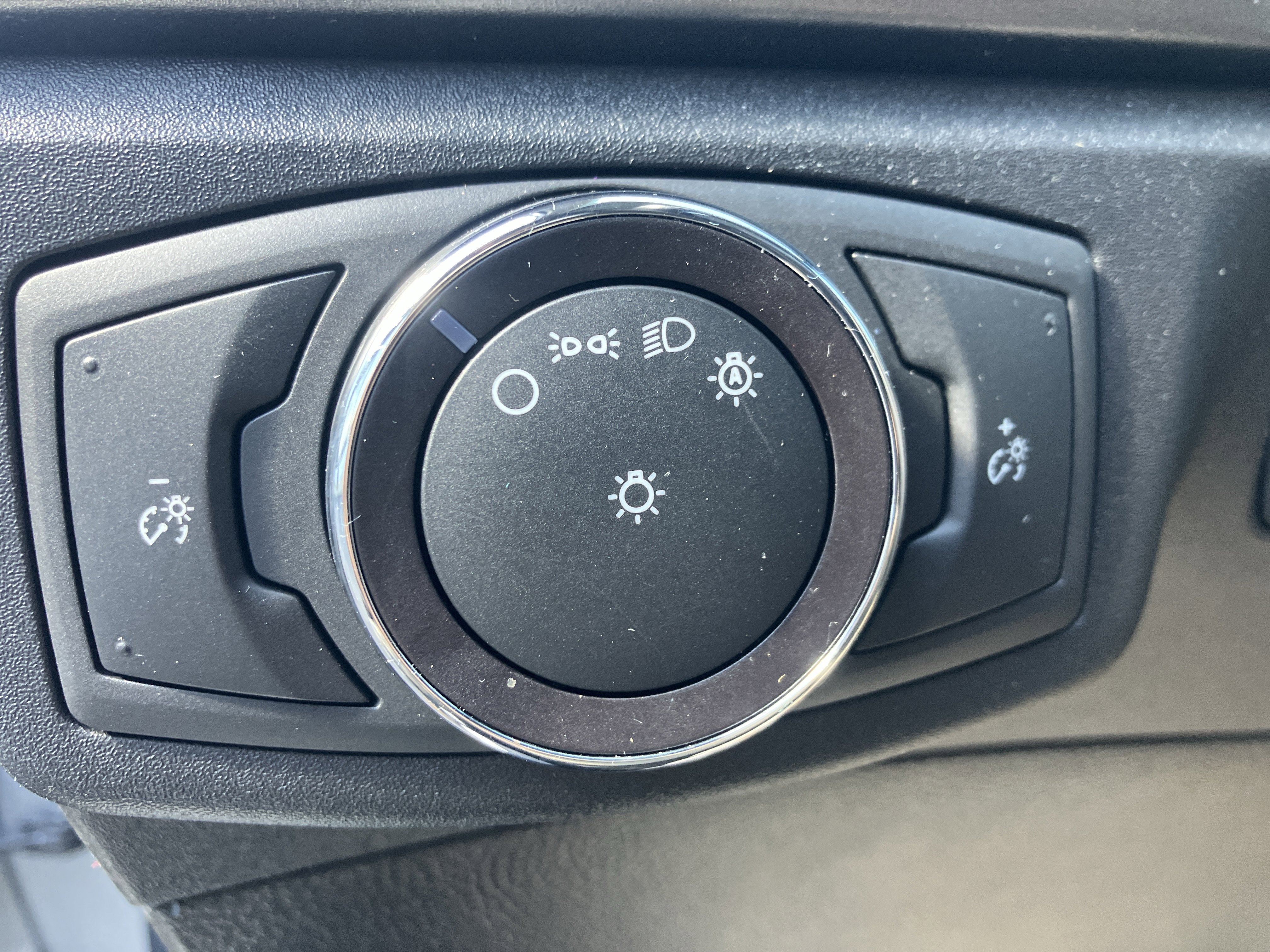 Used 2020 Ford Fusion S image 19