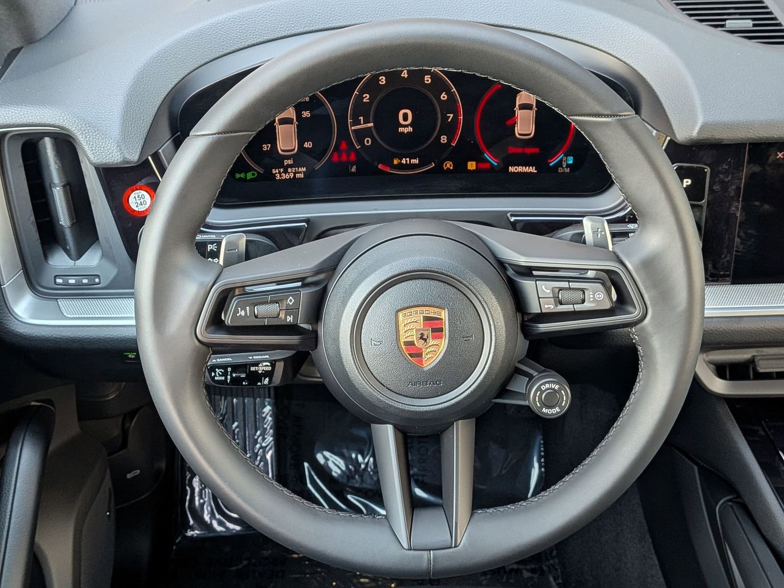 Certified 2026 Porsche Cayenne AWD/4WD image 16