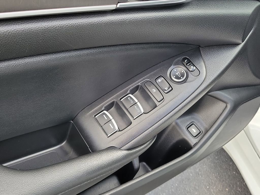 Used 2021 Honda Accord LX image 21