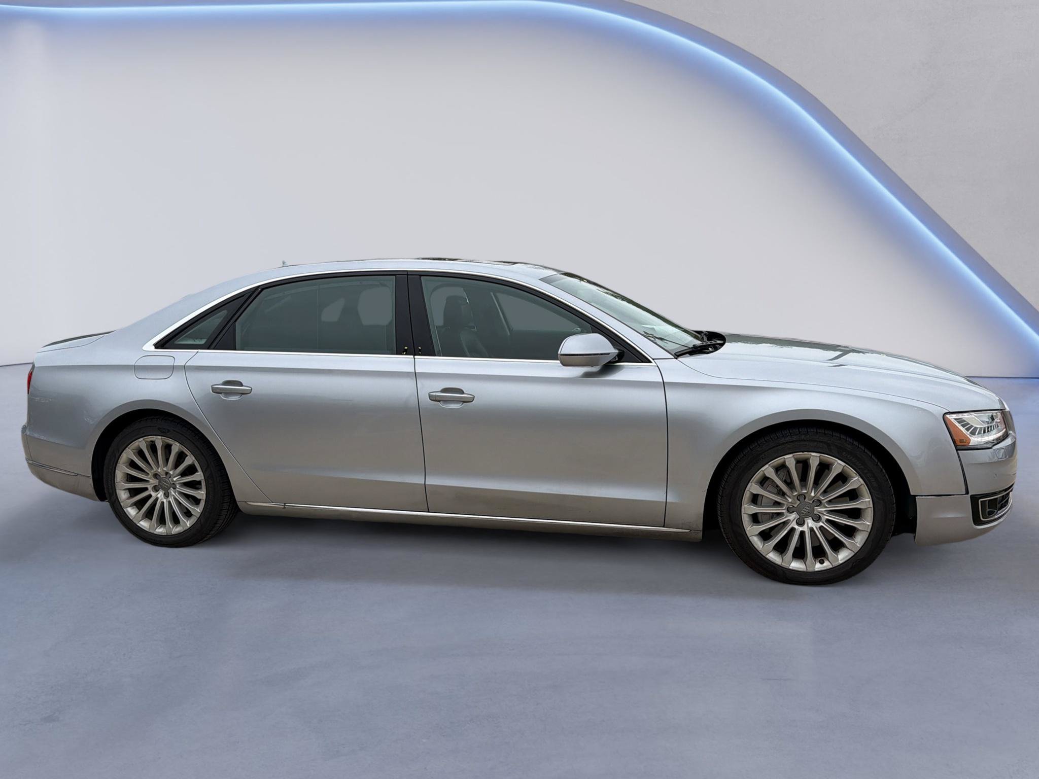 Used 2015 Audi A8 L 4.0T AWD/4WD image 5