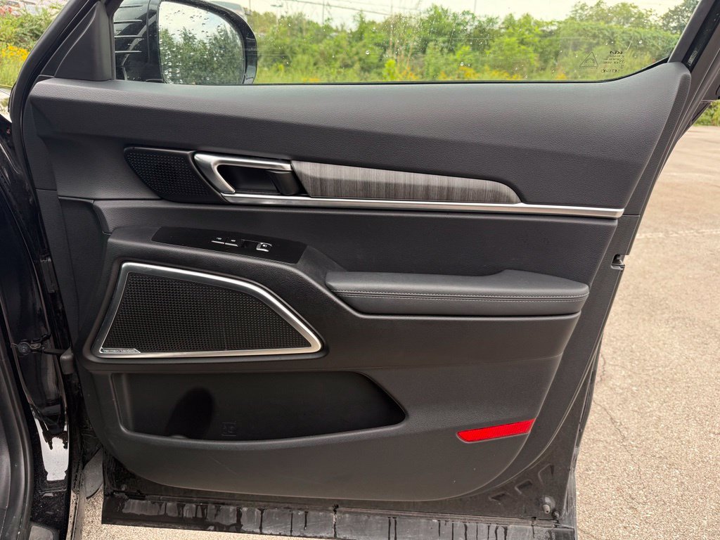 Used 2023 Kia Telluride SX Prestige AWD/4WD image 15