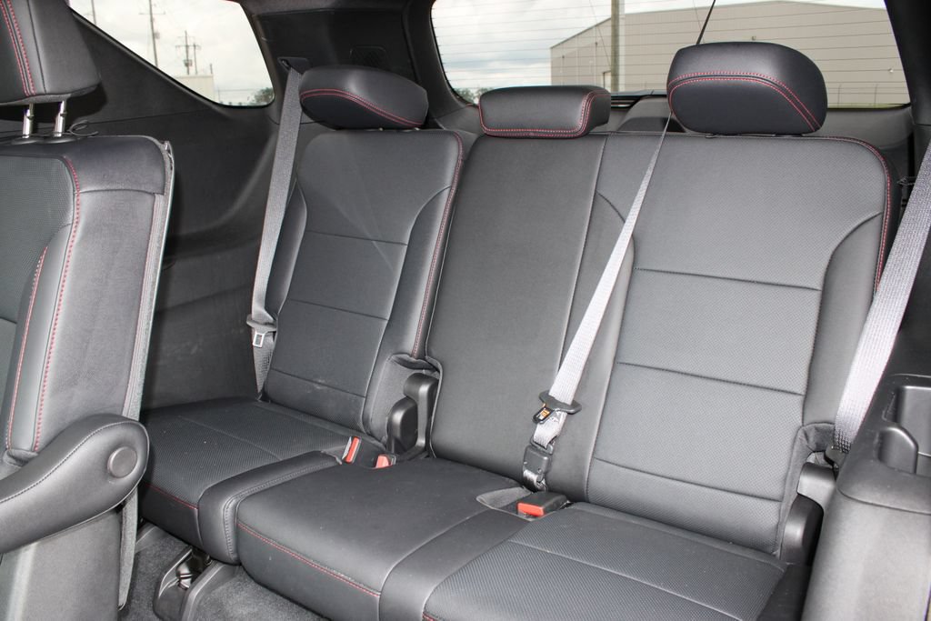 Used 2026 Chevrolet Traverse Z71 w/ Driver Confidence Package AWD/4WD image 7