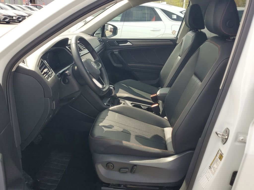 Used 2024 Volkswagen Tiguan Wolfsburg Edition FWD image 13