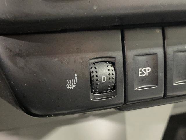 Used 2006 Volkswagen Beetle Convertible w/ Package 2 image 7