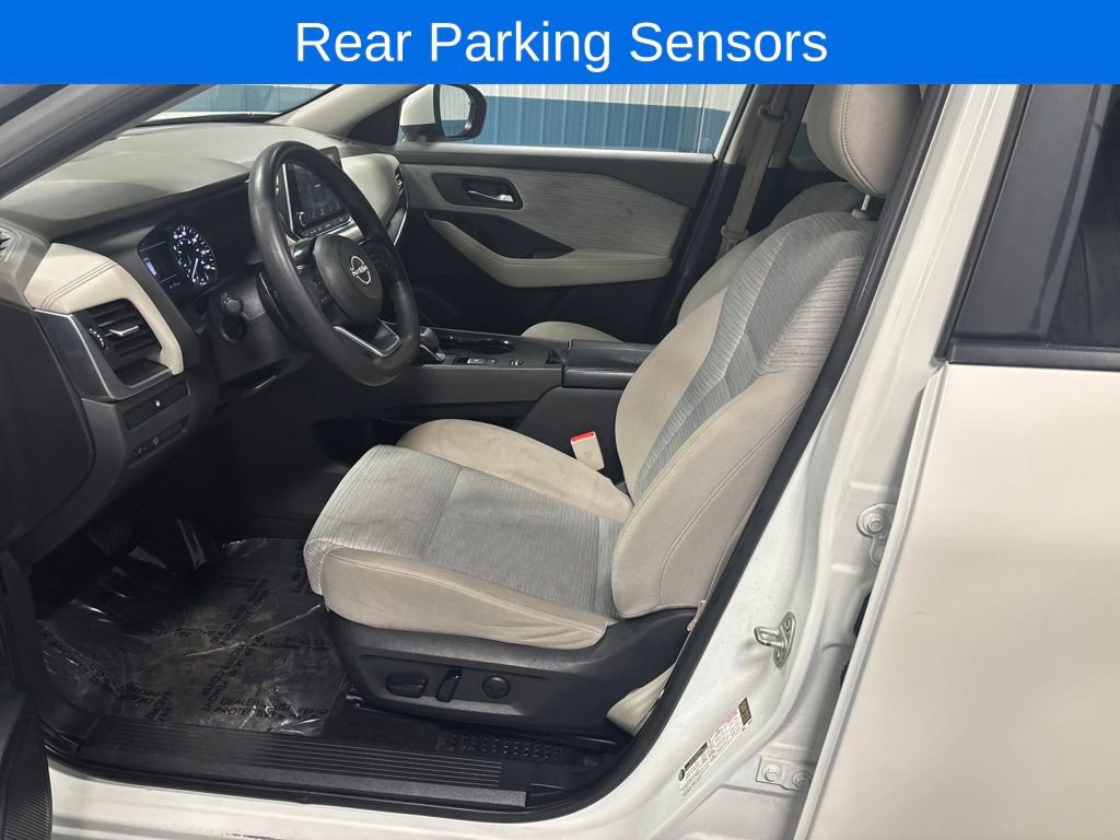 Used 2023 Nissan Rogue SV image 8