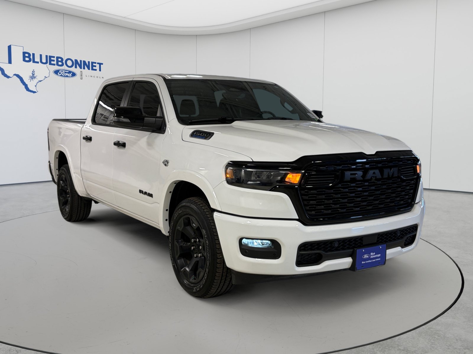 Used 2026 RAM 1500 Lone Star AWD/4WD image 3