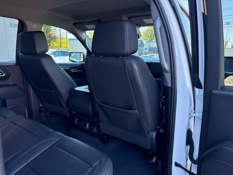 Used 2024 GMC Sierra 1500 SLT image 43