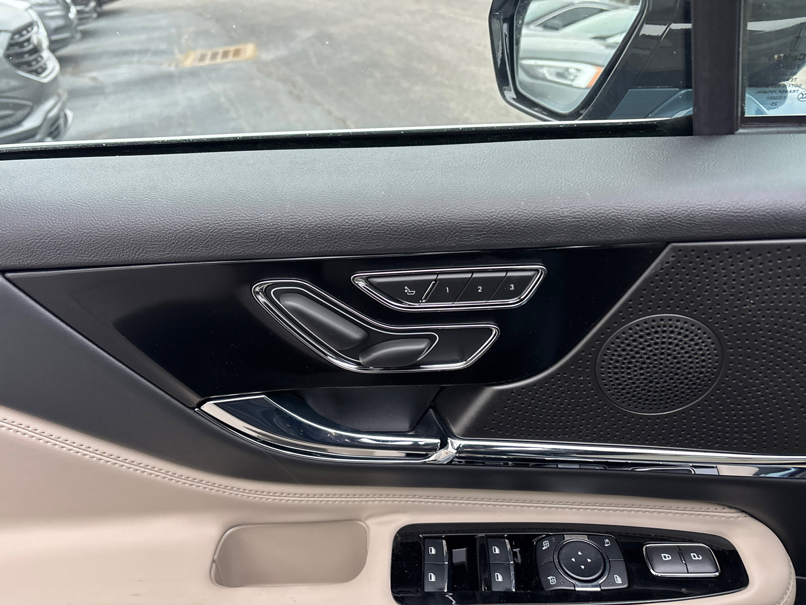 New 2026 Lincoln Corsair Grand Touring image 12