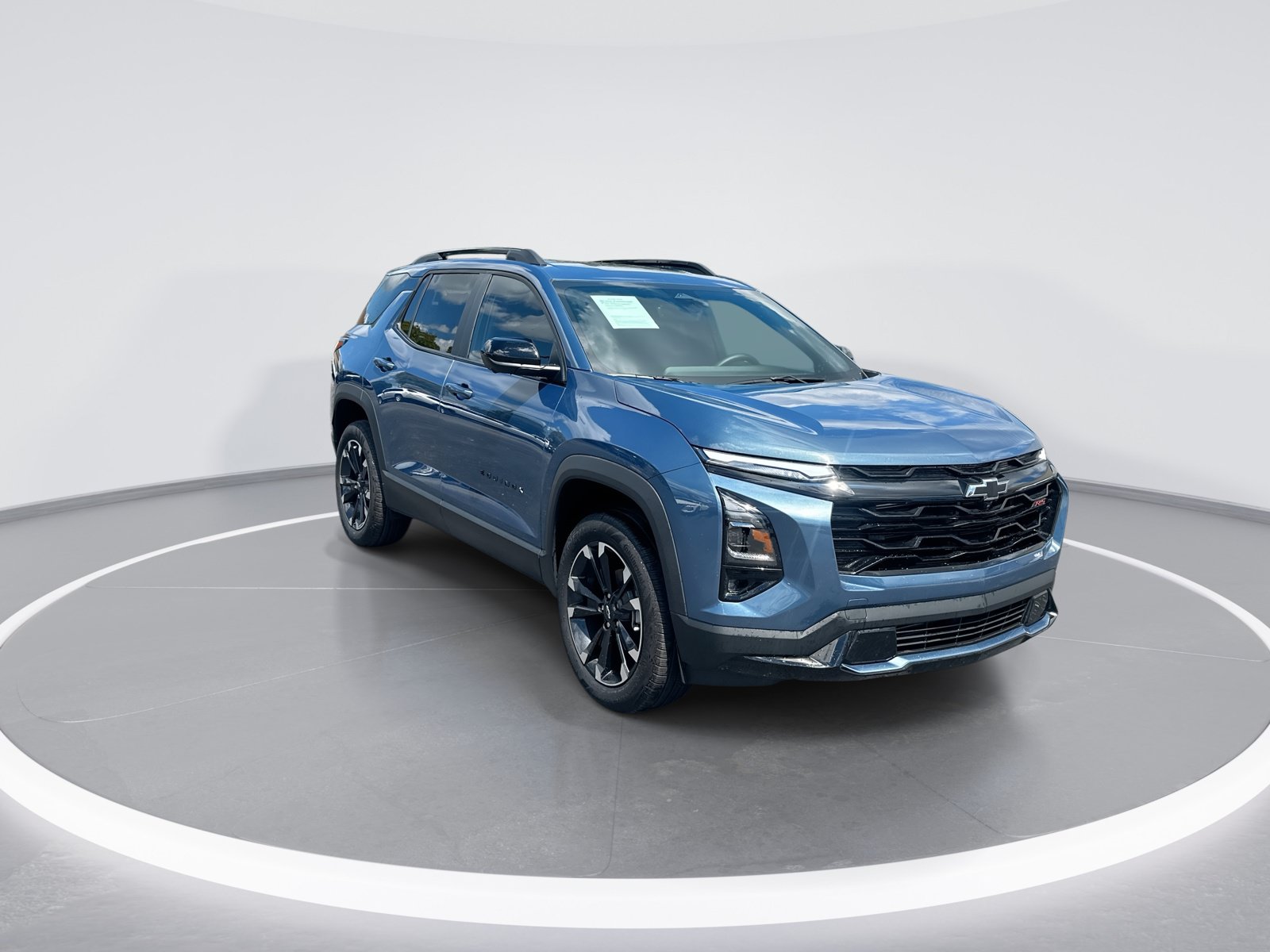 Used 2026 Chevrolet Equinox RS w/ Convenience Package III FWD image 2