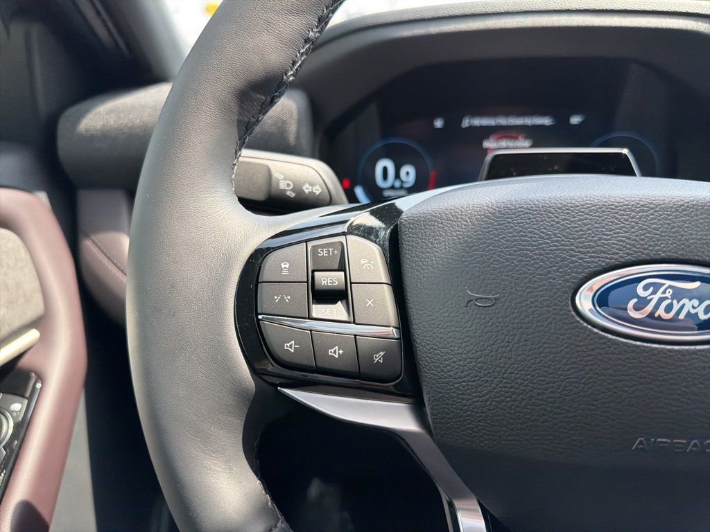 New 2026 Ford Explorer Platinum AWD/4WD image 26