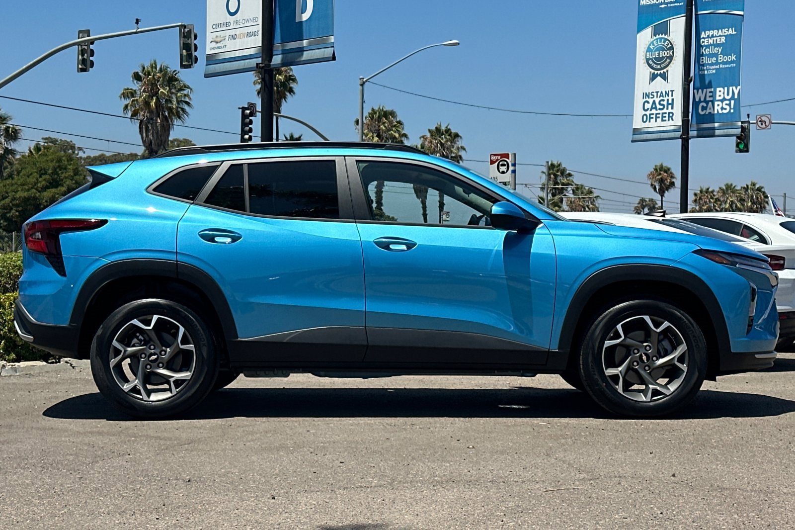 New 2025 Chevrolet Trax LT w/ Driver Confidence Package image 3