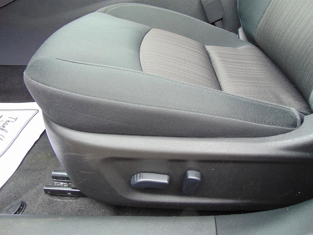 Used 2024 Nissan Altima 2.5 SV FWD image 17