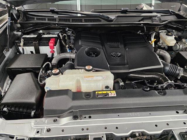 Used 2023 Toyota Tundra SR5 AWD/4WD image 40