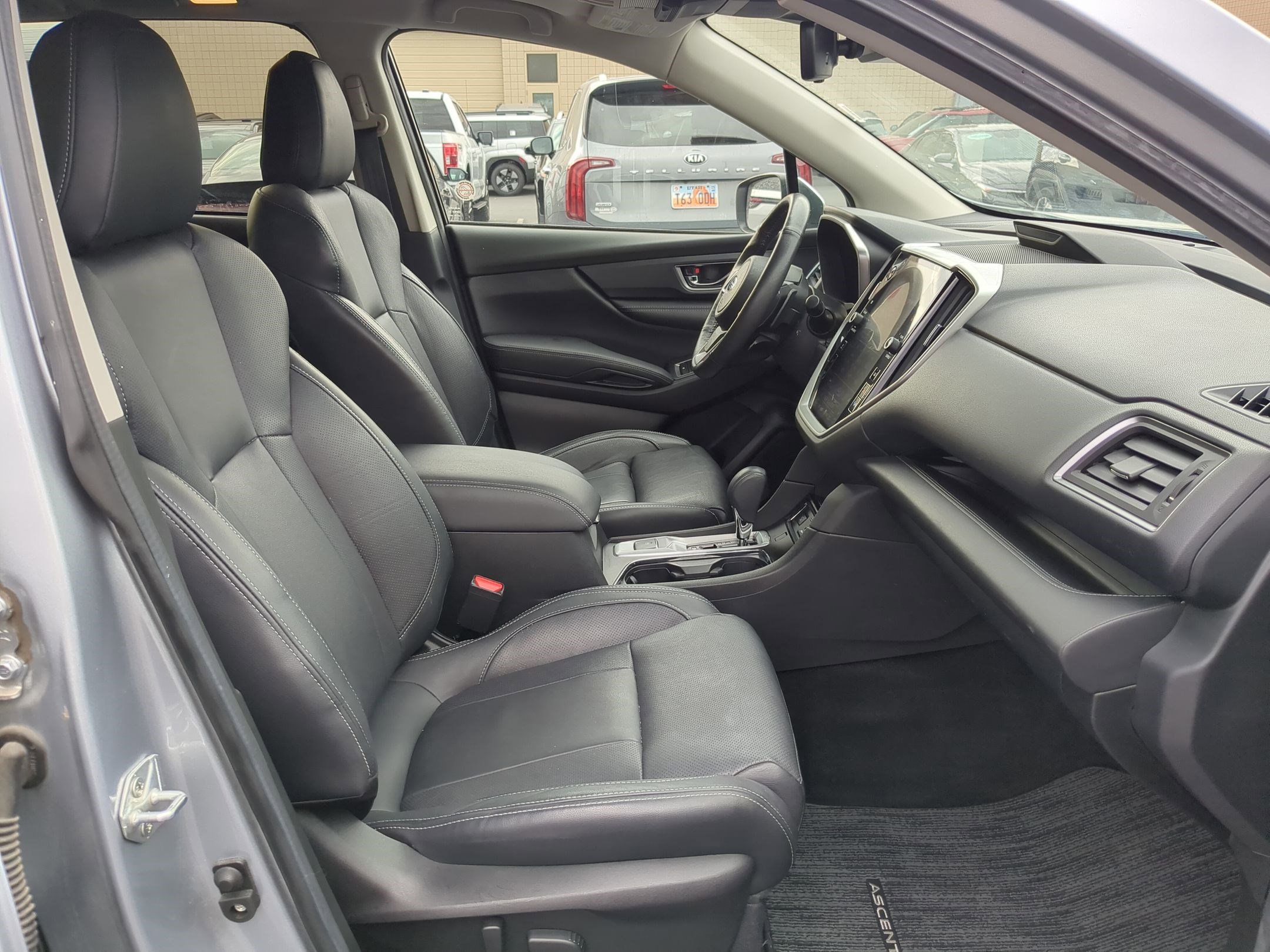 Used 2023 Subaru Ascent Limited w/ Technology Package image 35