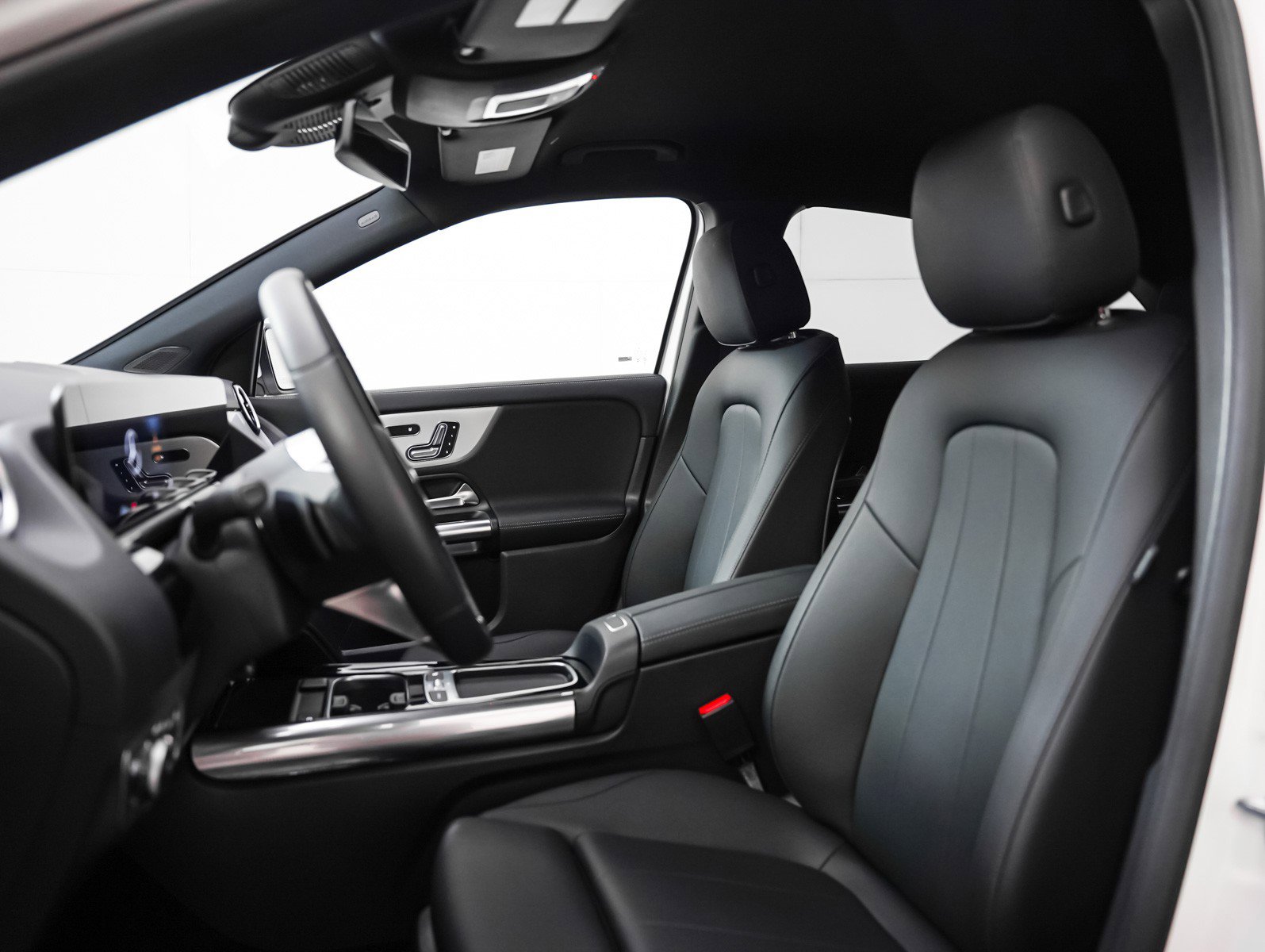 Certified 2026 Mercedes-Benz GLA 250 image 8