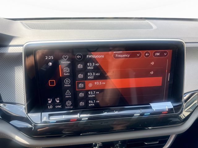 New 2026 Volkswagen Atlas Peak Edition AWD/4WD image 12