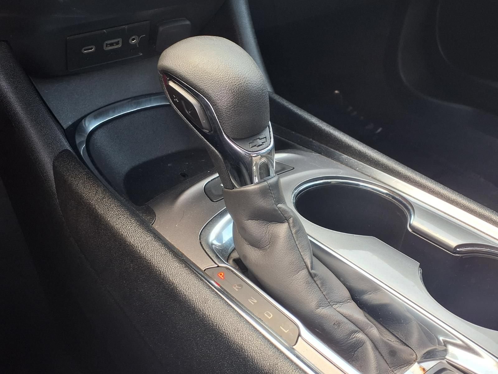 Used 2024 Chevrolet Malibu LT FWD image 6