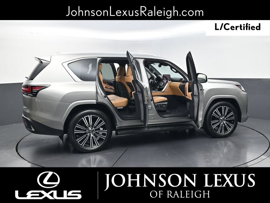 Certified 2024 Lexus LX 600 4WD w/ Luxury Package image 31