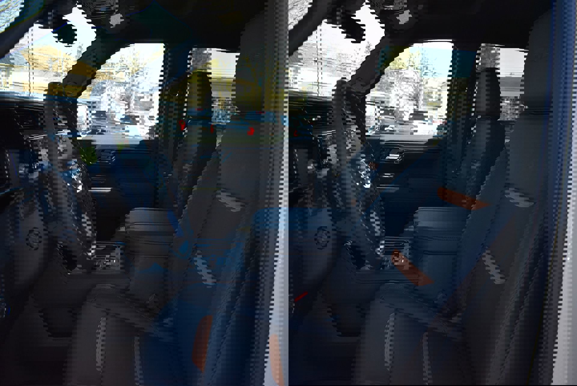 New 2026 GMC Sierra 1500 AT4 w/ Technology Package image 16