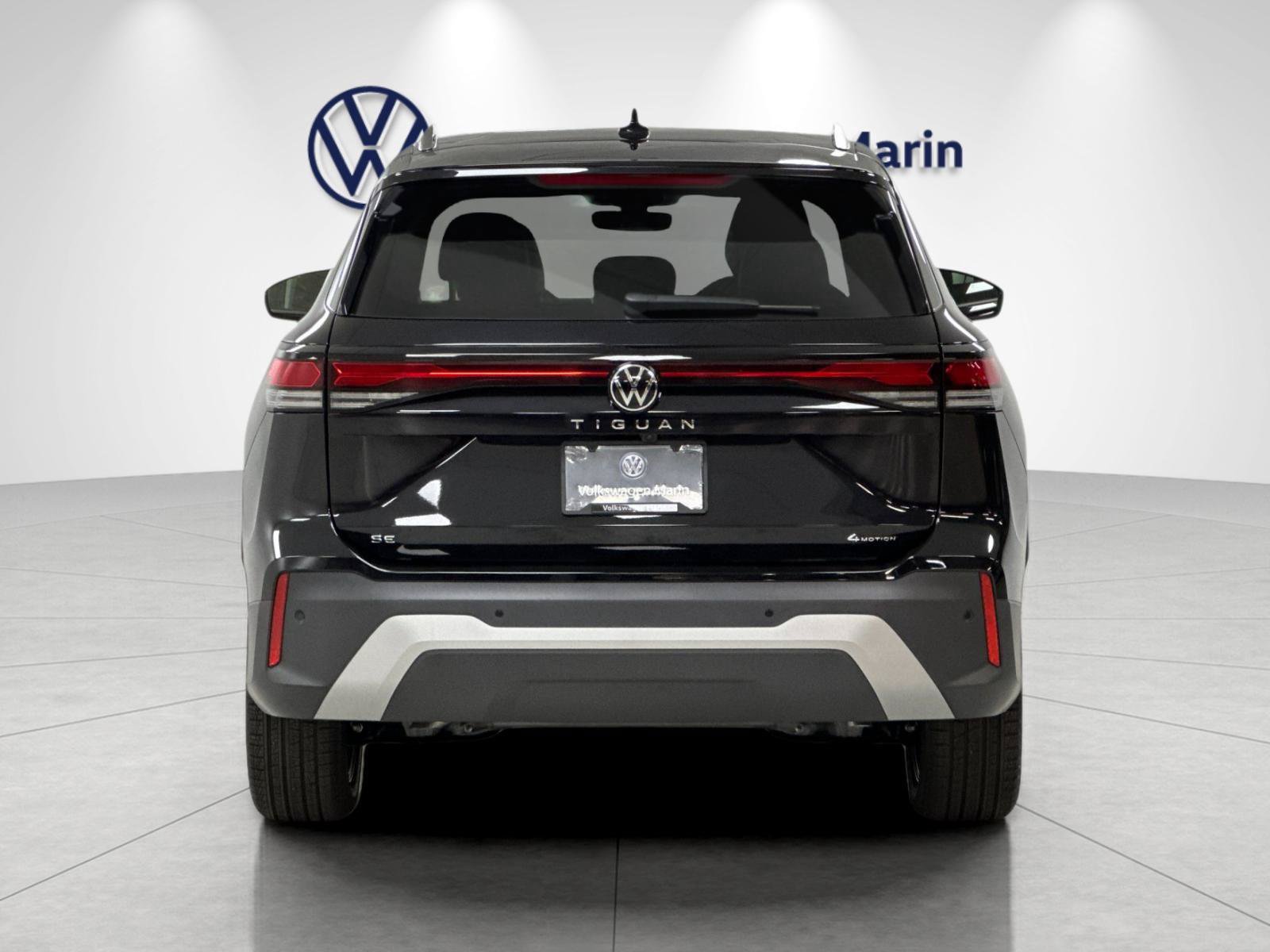 New 2026 Volkswagen Tiguan SE AWD/4WD image 4