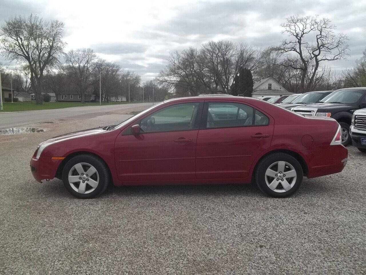 Used 2009 Ford Fusion SE image 3