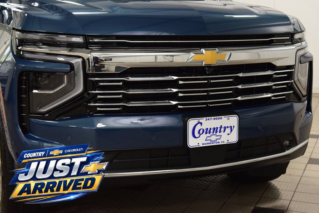 New 2026 Chevrolet Suburban Premier AWD/4WD image 13