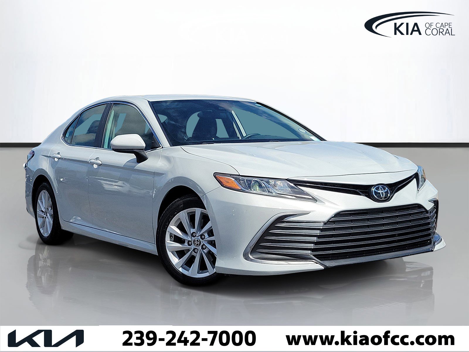 Used 2022 Toyota Camry LE