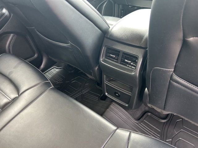 Used 2023 Ford Edge SEL AWD/4WD image 12