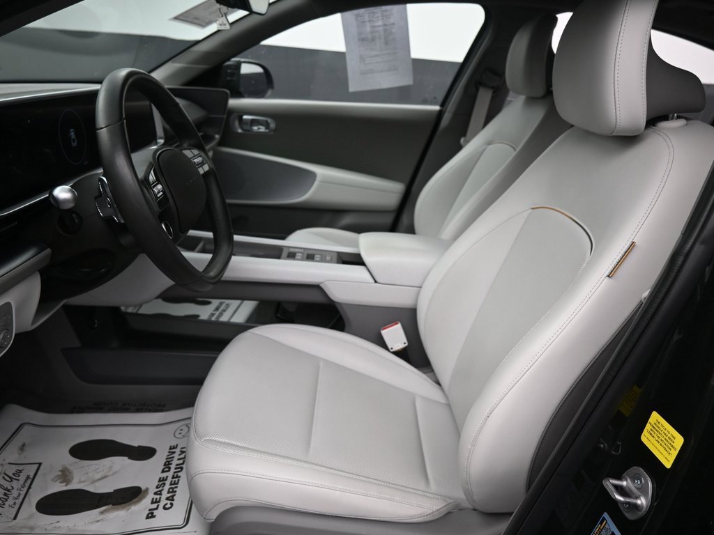 Used 2023 Hyundai Ioniq 6 SEL image 25