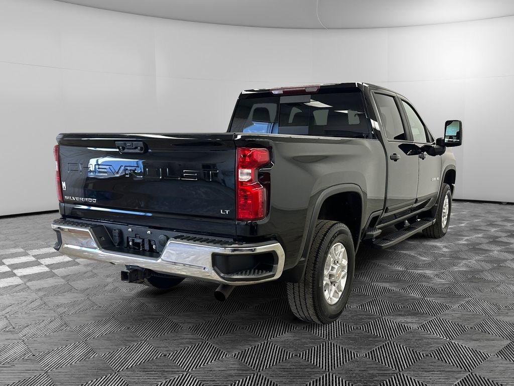 Used 2021 Chevrolet Silverado 2500 LT w/ Convenience Package AWD/4WD image 5