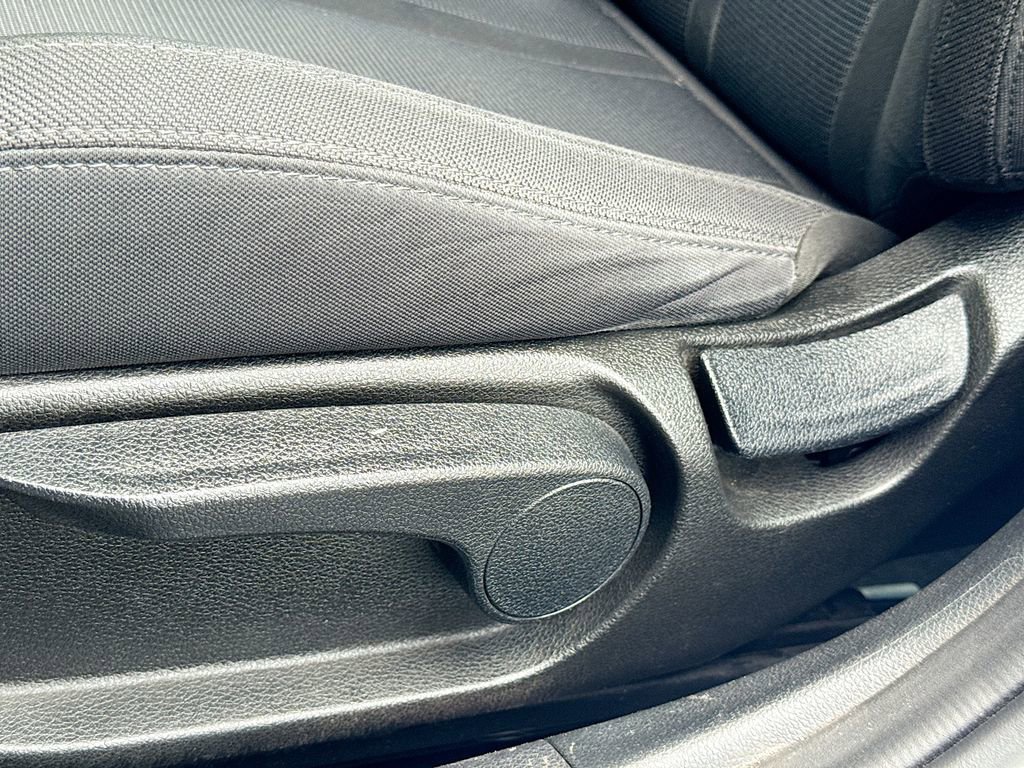 Used 2021 Kia K5 LXS image 25