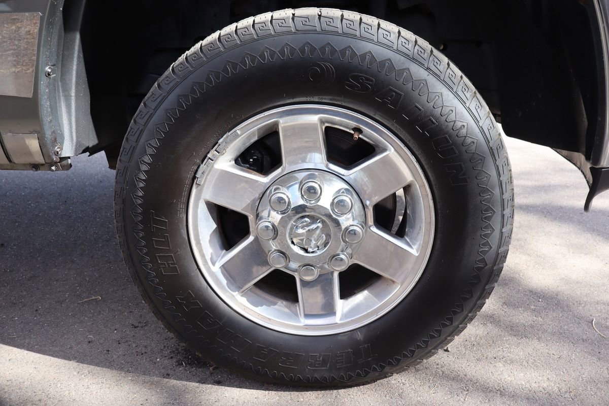 Used 2011 RAM 2500 SLT image 41