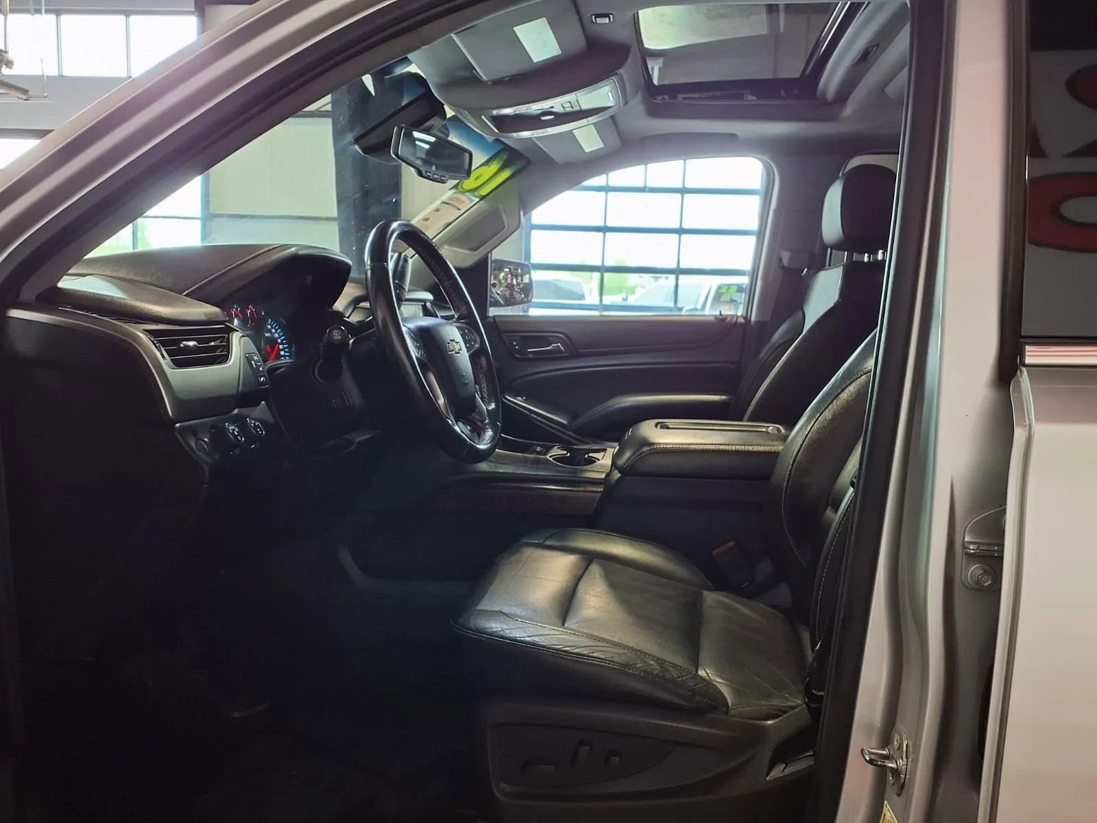 Used 2016 Chevrolet Suburban LT AWD/4WD image 19