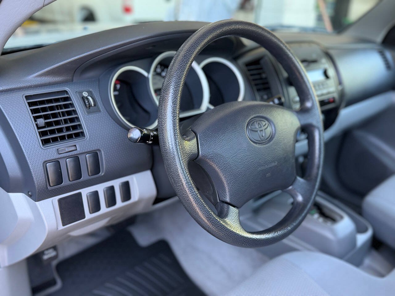 Used 2008 Toyota Tacoma 2WD Regular Cab image 13