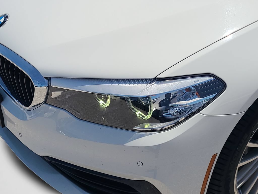Used 2020 BMW 530i w/ Premium Package RWD image 25