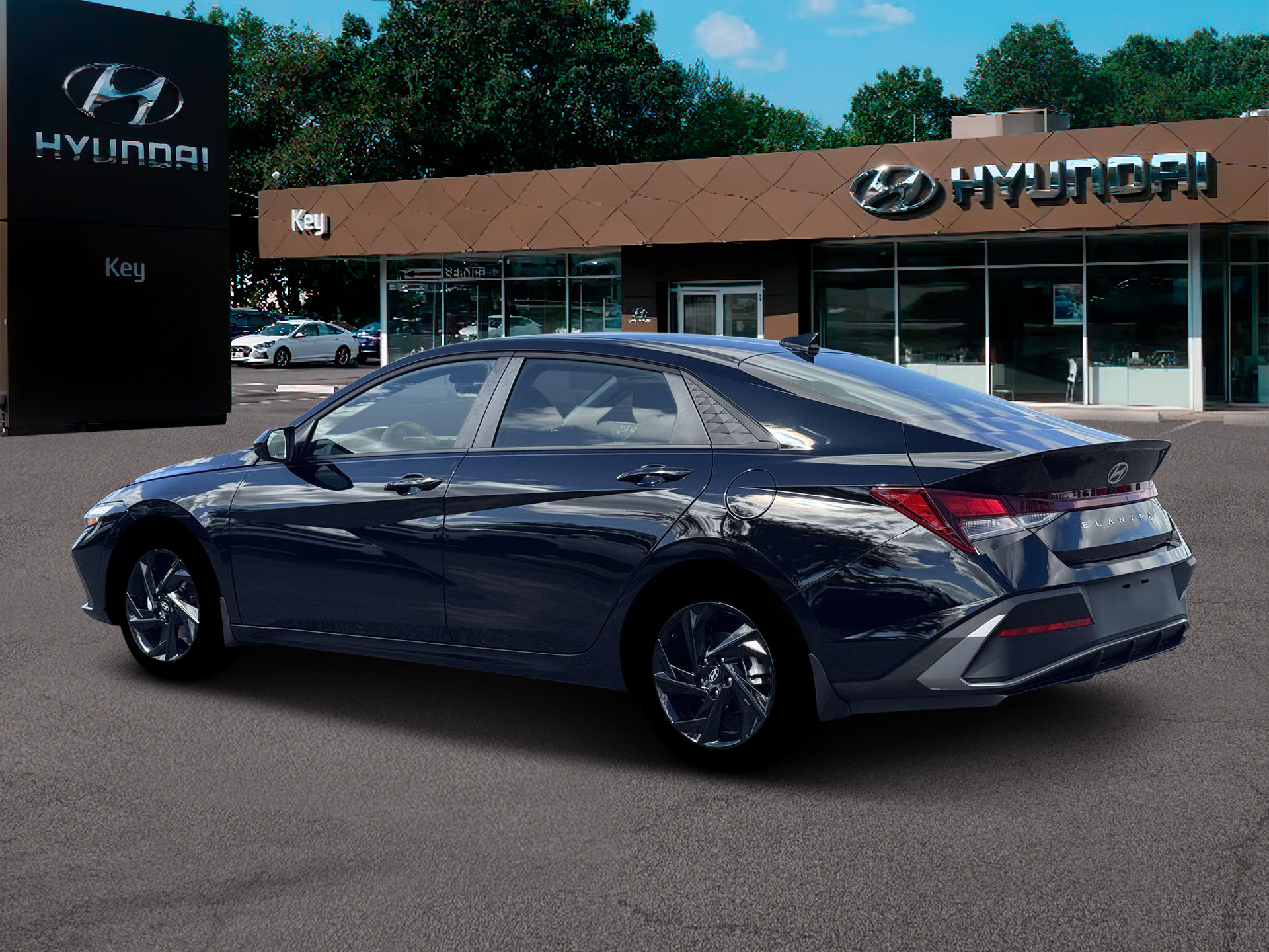 New 2026 Hyundai Elantra SEL Sport FWD image 4