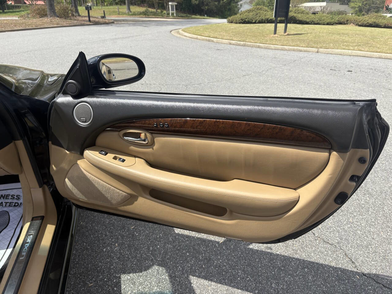 Used 2007 Lexus SC 430 Convertible image 40