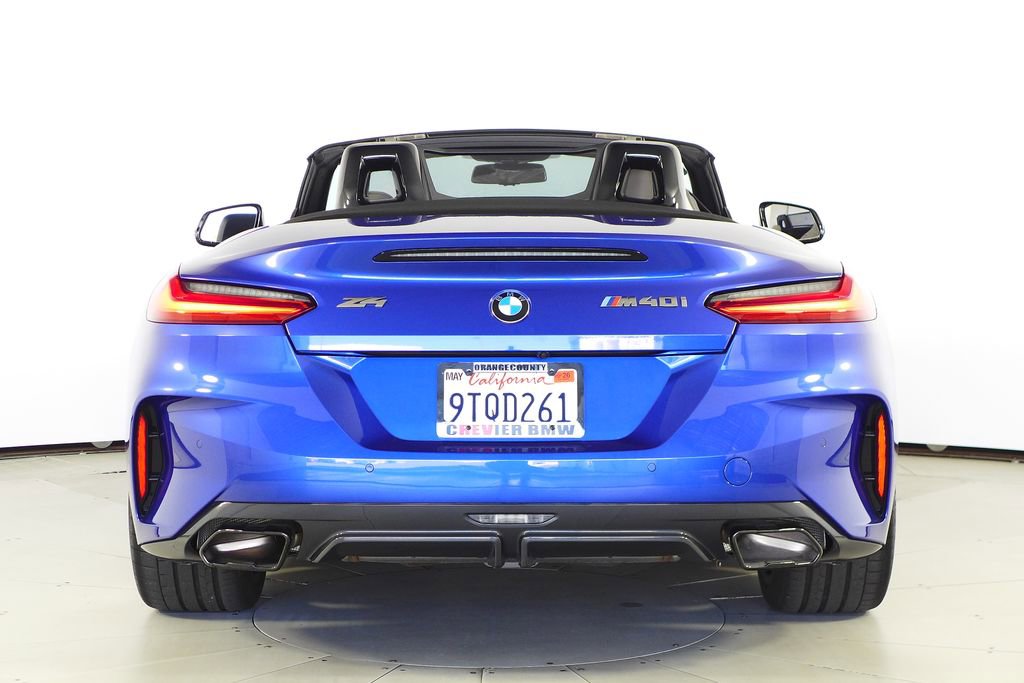 Used 2025 BMW Z4 M40i w/ Premium Package image 8