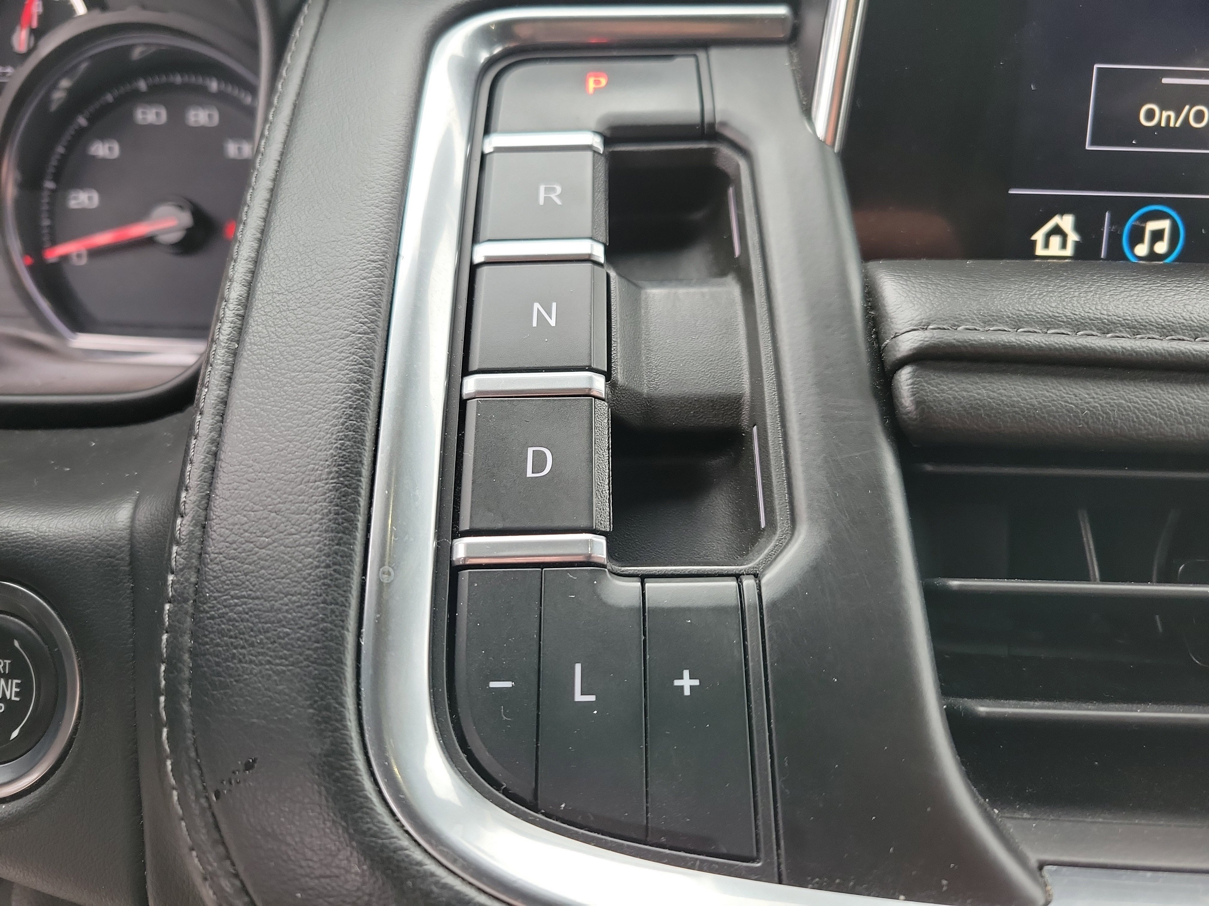 Used 2021 Chevrolet Tahoe LS image 17