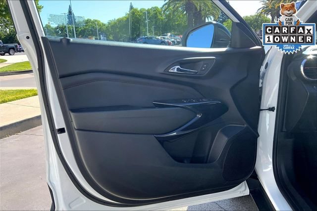 Used 2024 Chevrolet Trax RS w/ Sunroof Package FWD image 20