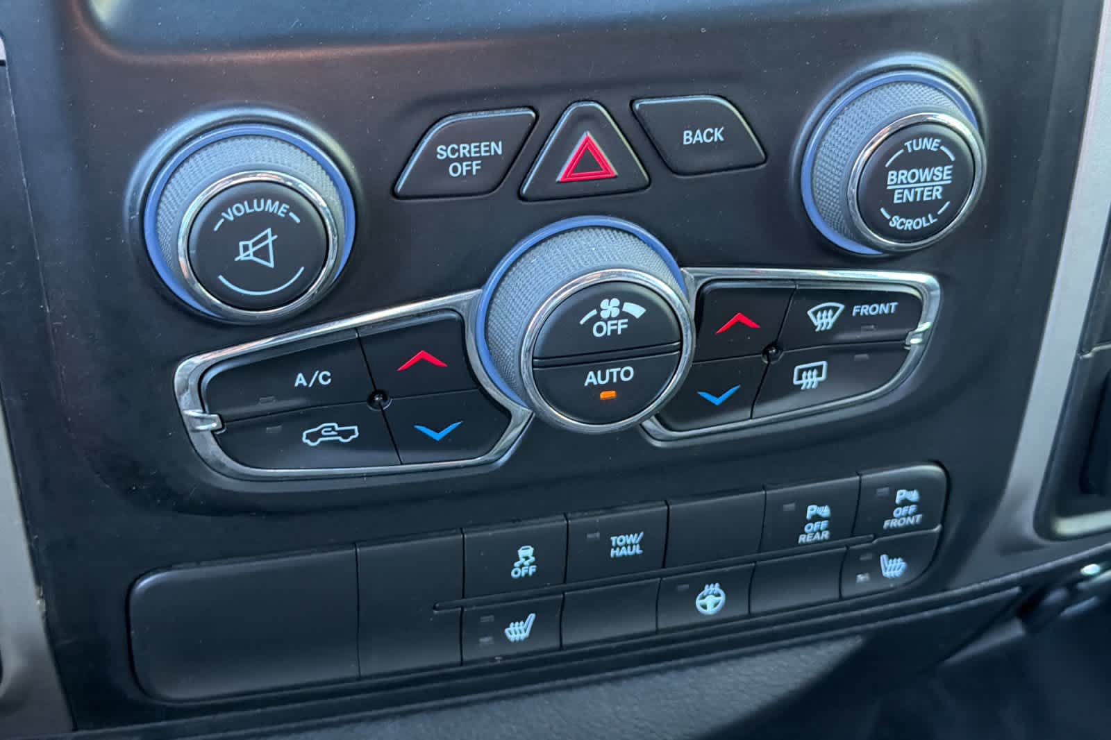 Used 2016 RAM 1500 Big Horn AWD/4WD image 21