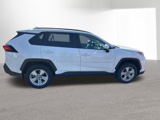 Certified 2021 Toyota RAV4 XLE w/ Convenience Package AWD/4WD image 2