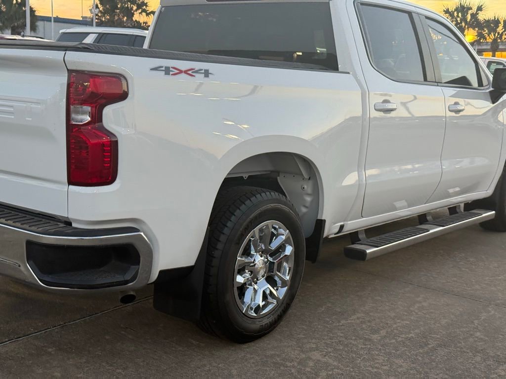 Used 2023 Chevrolet Silverado 1500 LT image 10
