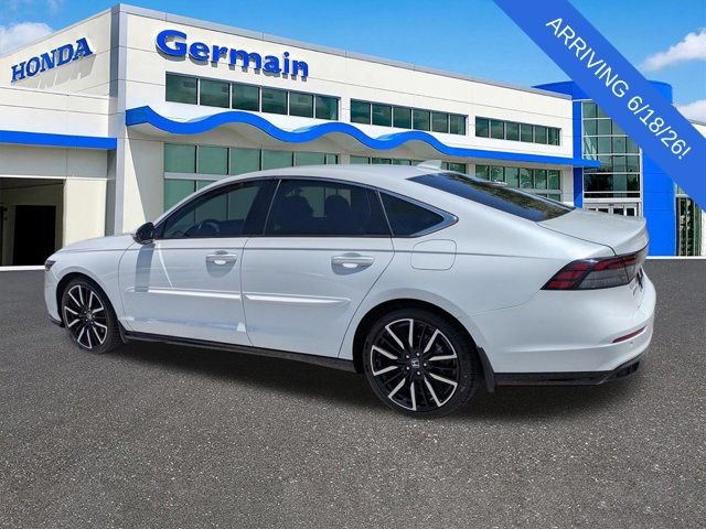 Used 2023 Honda Accord Touring image 7