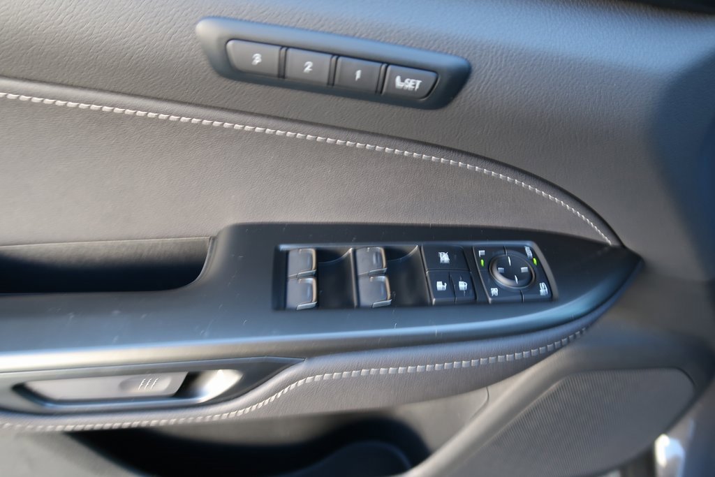 Used 2025 Lexus NX 250 FWD w/ Premium Package image 14