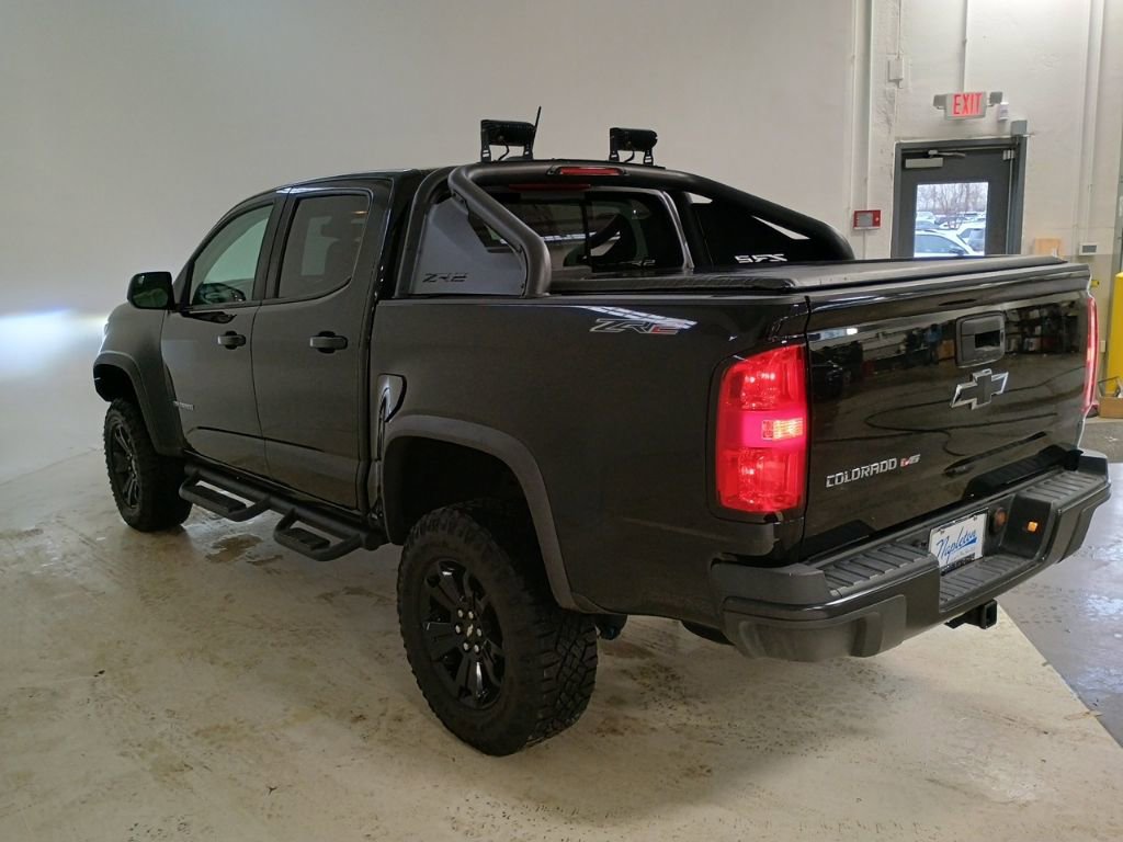 Used 2019 Chevrolet Colorado ZR2 w/ ZR2 Midnight Special Edition image 10