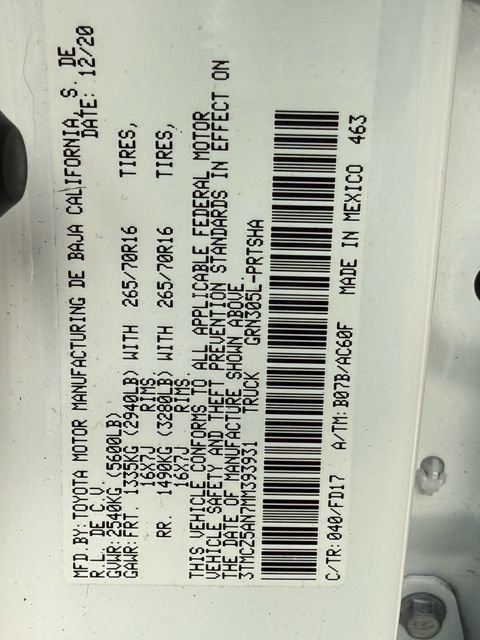 Certified 2021 Toyota Tacoma TRD Off-Road image 39