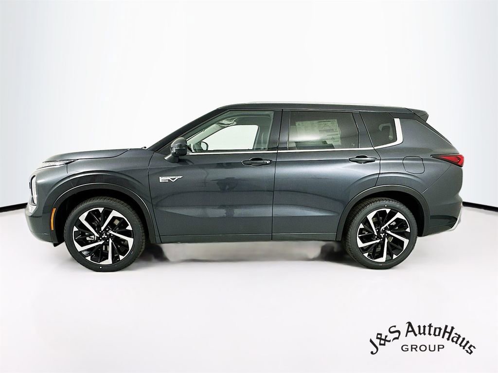 Used 2024 Mitsubishi Outlander SEL image 4